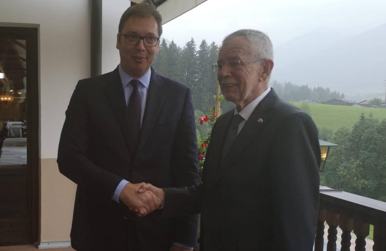 (FOTO) VUČIĆ RAME UZ RAME SA EVROPSKIM LIDERIMA: Predsednik Srbije u Alpbahu će govoriti na temu proširenja Evropske unije